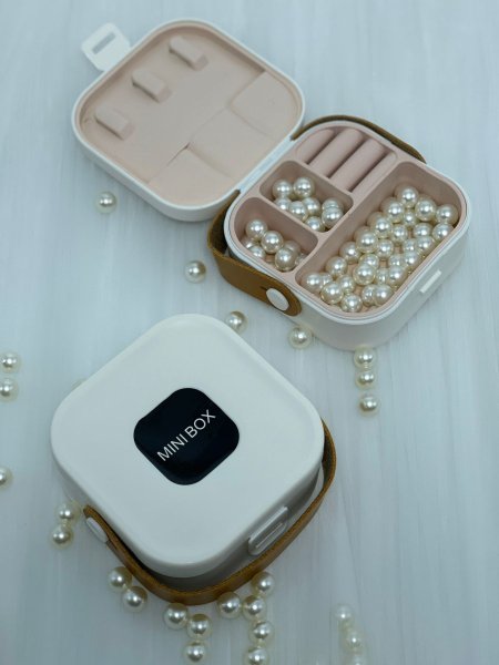 شنتة أكسسوارت بلاستيك